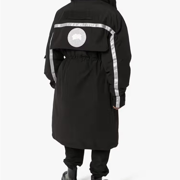 Canada Goose x juun.j Expedition Parka - Picture 2 of 6
